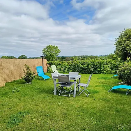 Entre Terre Et * Le Molay-Littry